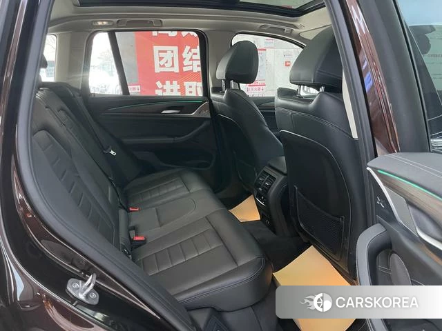 BMW X3 id 3895938 из Китая 11