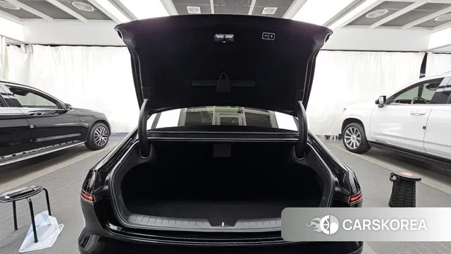 Hyundai Grandeur (GN7) id 3591185 из Кореи 11