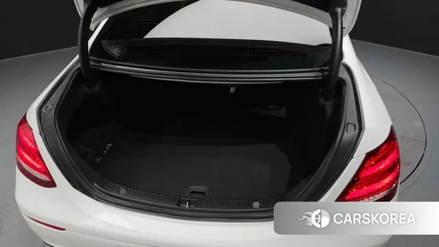 Mercedes-Benz E-Class W213 id 3641793 из Кореи 11