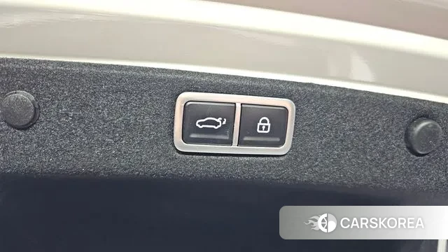 Hyundai Grandeur Hybrid (GN7) id 3341973 из Кореи 11