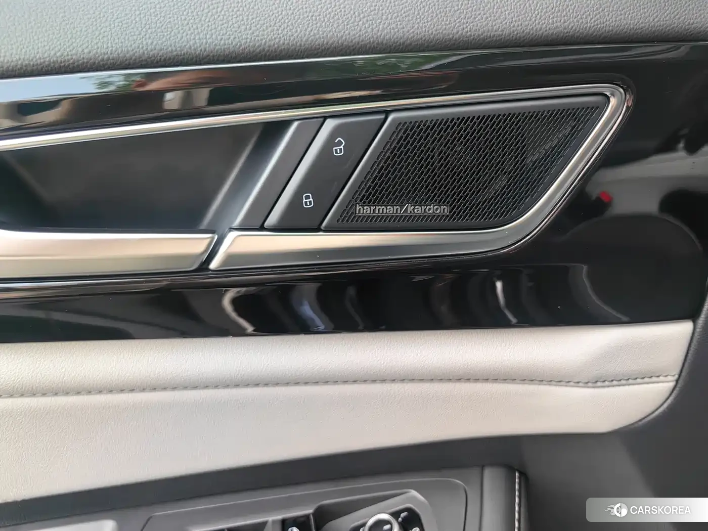 Volkswagen Touareg id 4634851 из Китая 11