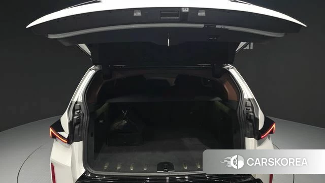 BMW XM (G09) id 4349603 из Кореи 11