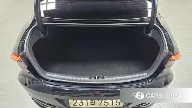 Hyundai The New Grandeur IG id 3702801 из Кореи 11