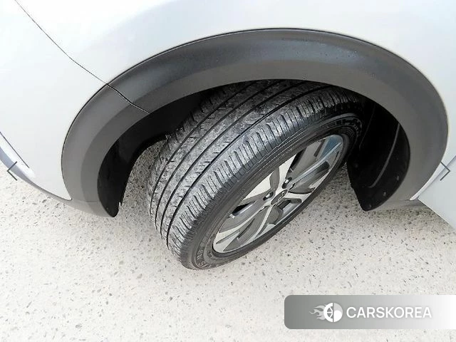 Kia Niro Plus id 3953710 из Кореи 11