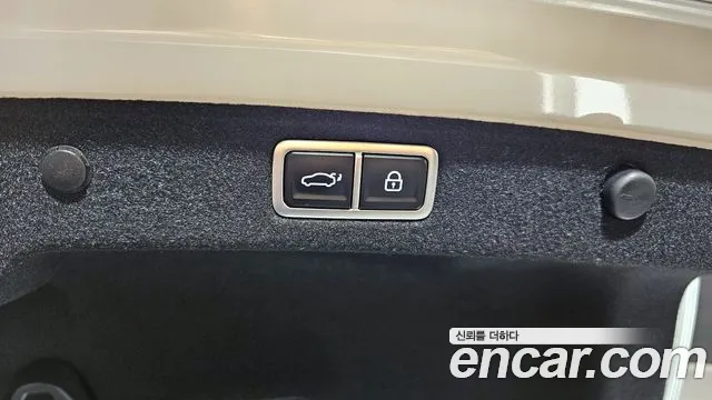 Hyundai Grandeur (GN7) id 2711167 из Кореи 11