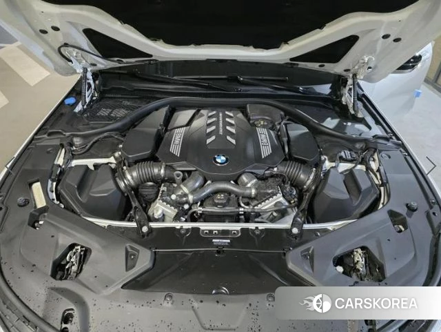 BMW 8 Series (G15) id 3919682 из Кореи 11