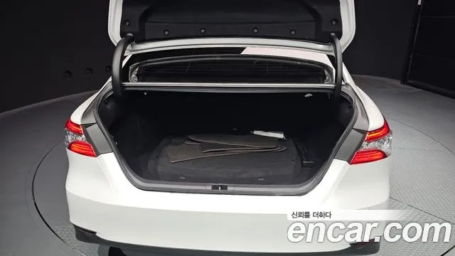 Toyota Camry (XV70) id 2917910 из Кореи 11