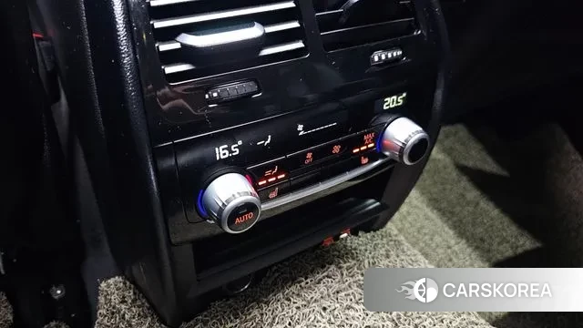 BMW 5 Series (G30) id 3556799 из Кореи 11