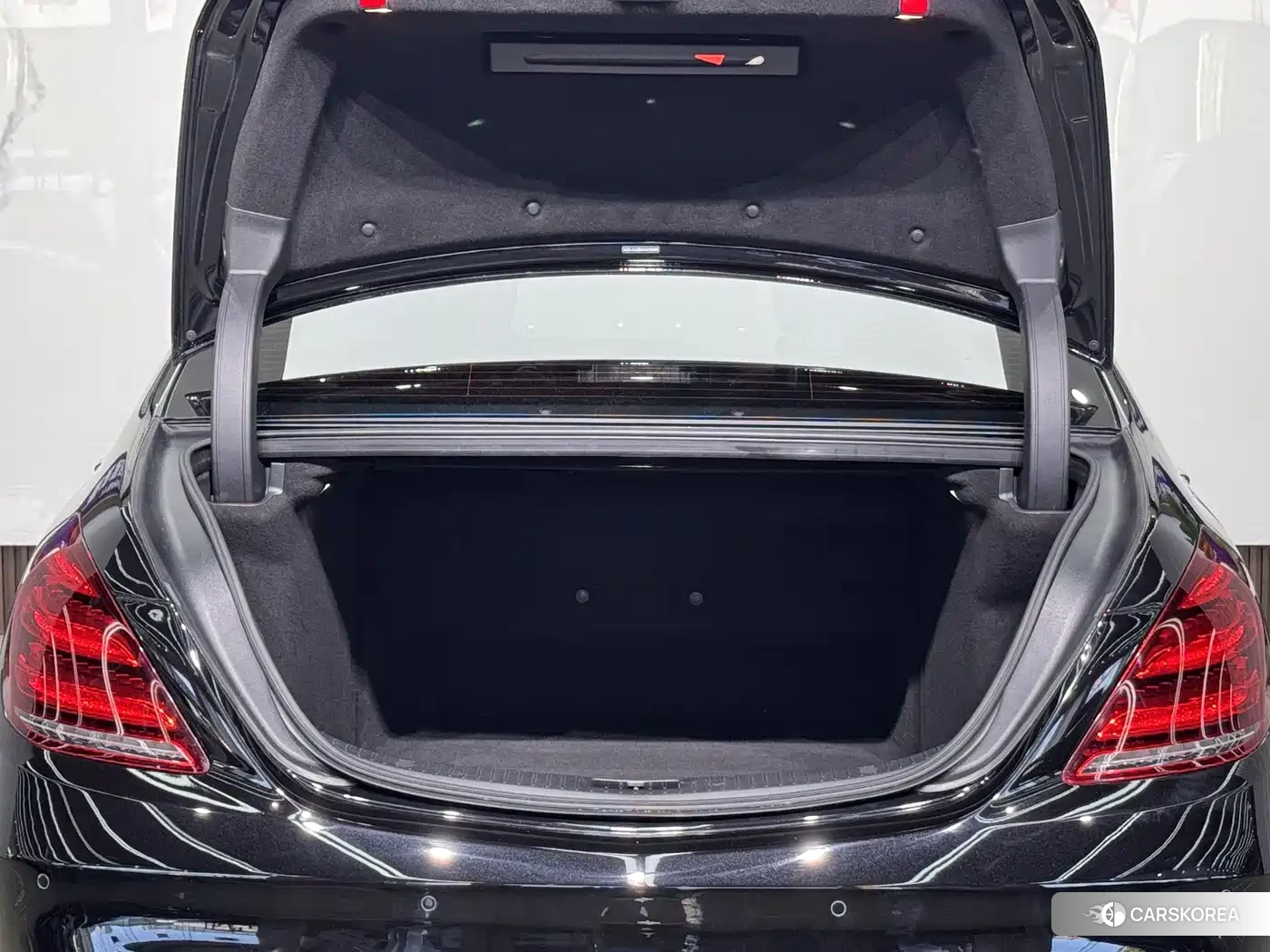 Mercedes-Benz S-Class id 4629757 из Китая 12