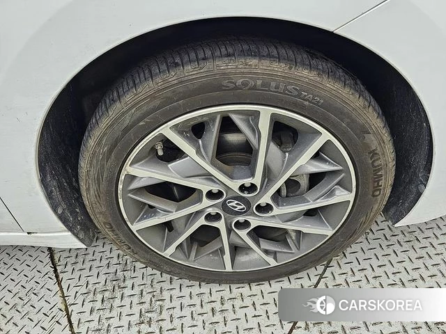 Hyundai The New Avante AD id 4672406 из Кореи 11