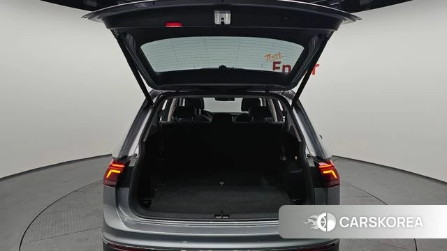 Volkswagen Tiguan Allspace id 3842266 из Кореи 11