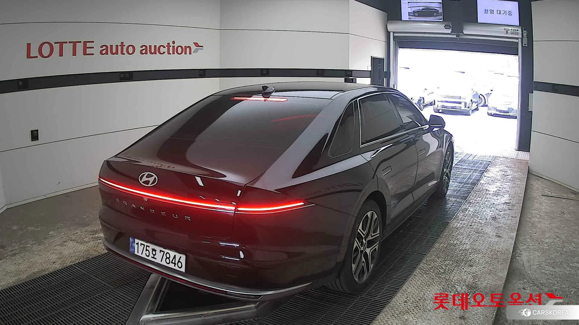 Hyundai Grandeur id 3888359 из Кореи 11