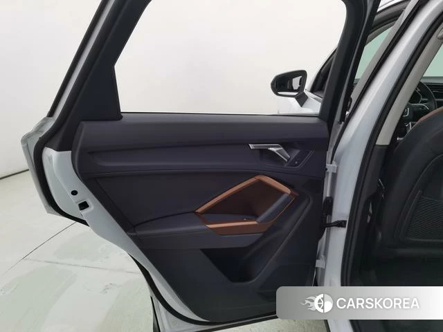 Audi Q3 id 4257576 из Китая 11