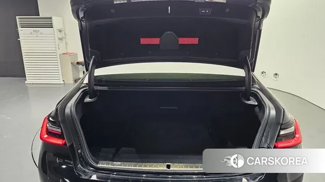 BMW 7 Series (G11) id 3479179 из Кореи 11