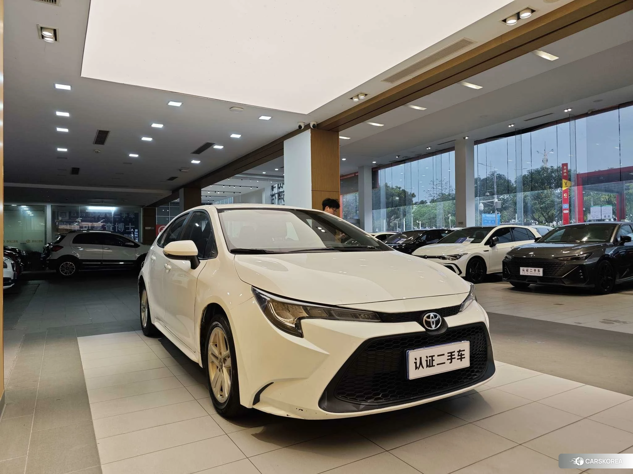 Toyota Lei Ling id 4487289 из Китая 11