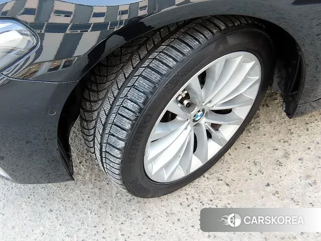 BMW 5 Series (G30) id 3606411 из Кореи 11