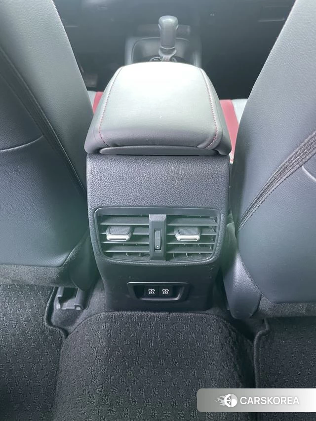 Toyota Corolla id 4262463 из Китая 11
