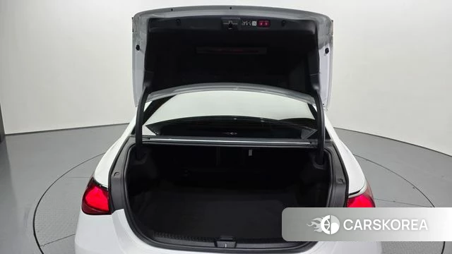 Mercedes-Benz E-Class W214 id 3952792 из Кореи 11