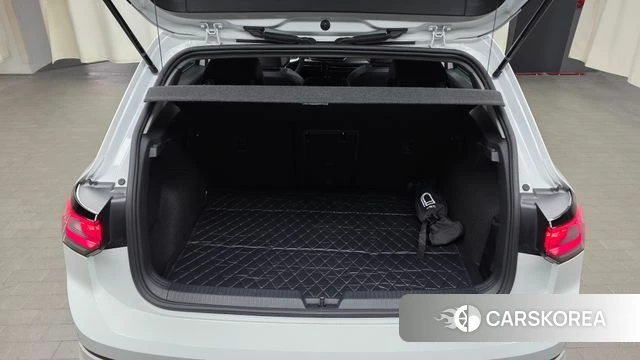 Volkswagen Golf 8th Generation id 3850173 из Кореи 11