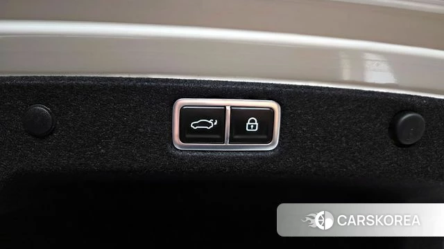 Hyundai Grandeur Hybrid (GN7) id 3883022 из Кореи 11