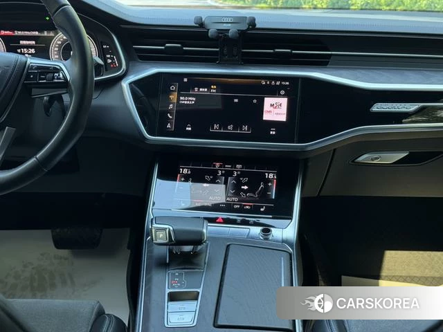 Audi A6L id 4301833 из Китая 11