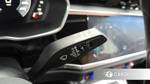 Audi Q3 (F3) id 4894734 из Кореи 11