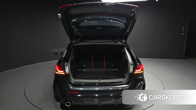 BMW 1 Series (F40) id 3940015 из Кореи 11