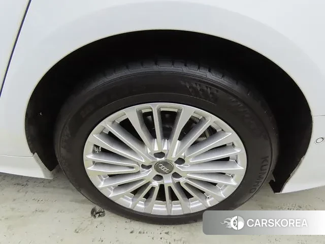 Audi A6 (C8) id 3238388 из Кореи 11