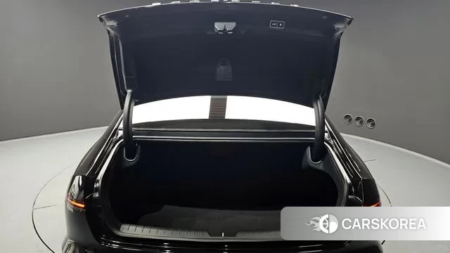 Hyundai Grandeur (GN7) id 2889331 из Кореи 11