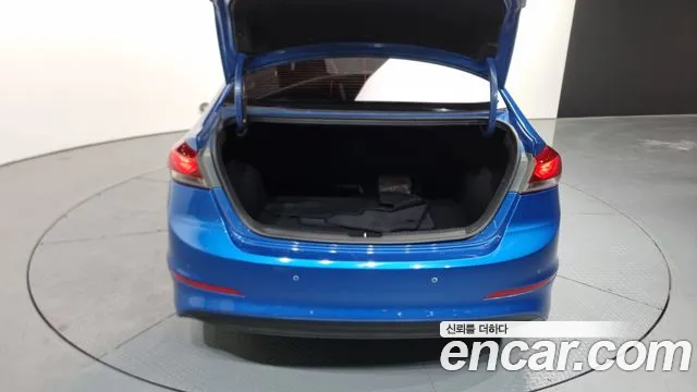 Hyundai Avante AD id 2627960 из Кореи 11