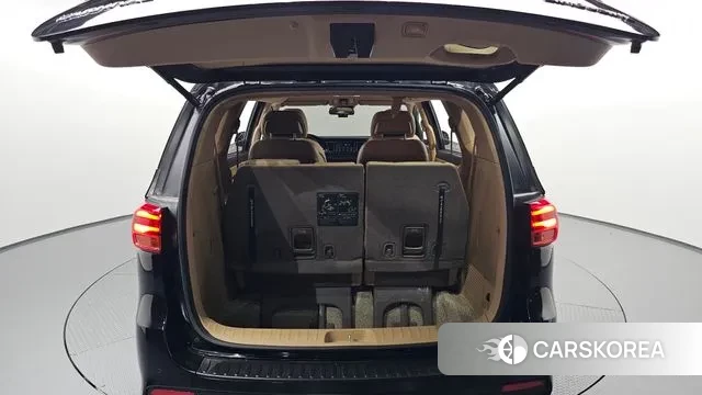 Kia The New Carnival id 3391450 из Кореи 11