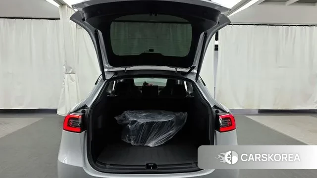 Tesla Model Y id 3401357 из Кореи 11