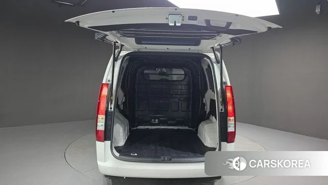 Hyundai Staria id 4421471 из Кореи 11