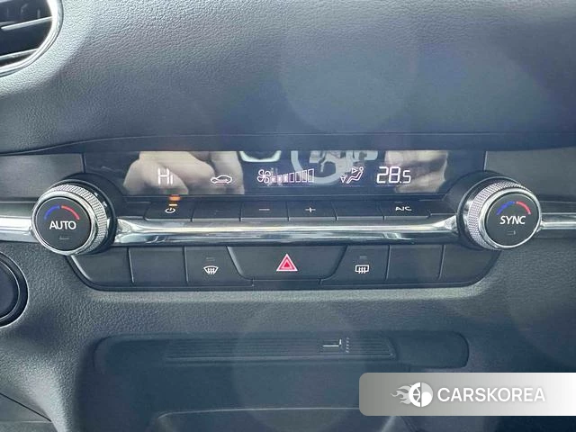 Mazda CX-30 id 4276414 из Китая 11
