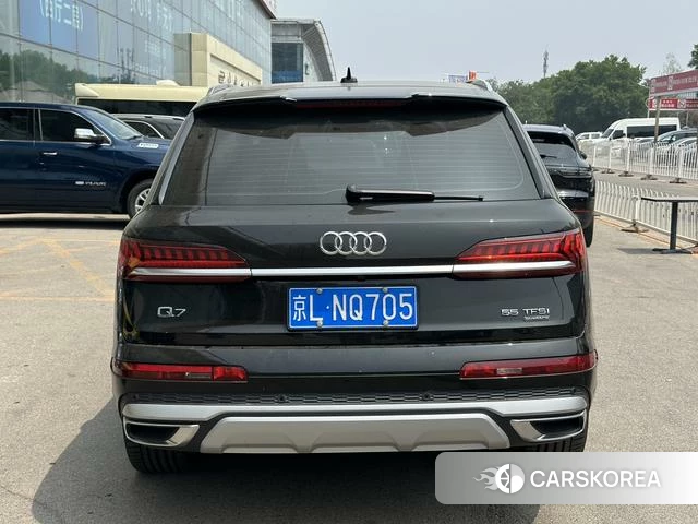 Audi Q7 id 4329184 из Китая 11