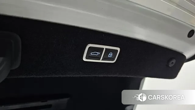 Genesis G90 (RS4) id 3615458 из Кореи 11