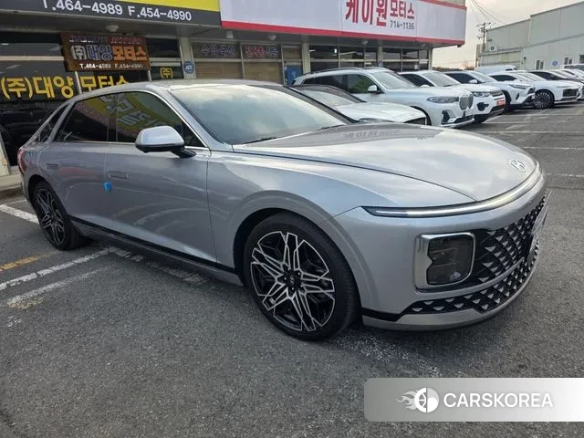 Hyundai Grandeur (GN7) id 3550485 из Кореи 11