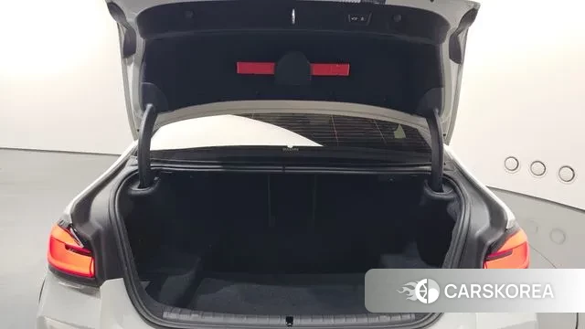 BMW 5 Series (G30) id 3504484 из Кореи 11