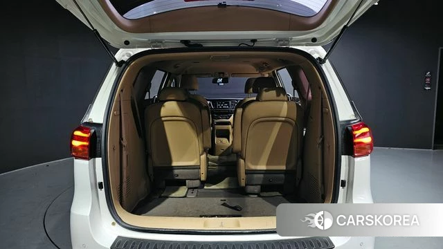 Kia The New Carnival id 4356842 из Кореи 11