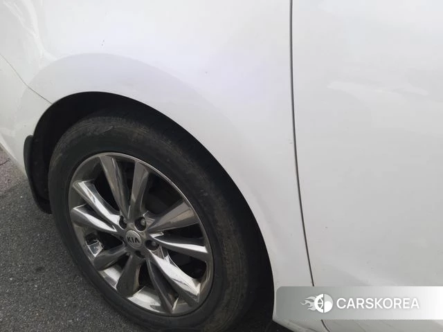 Kia The New Carnival id 4448067 из Кореи 11