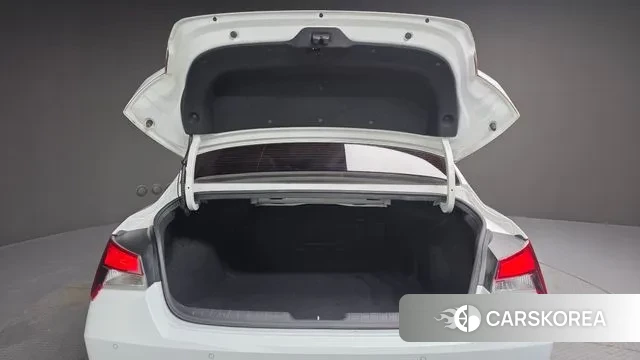 Hyundai Avante (CN7) id 2960961 из Кореи 11