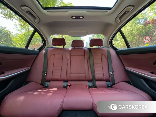 BMW 3 series id 4341853 из Китая 11