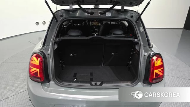 Mini Cooper Electric id 4650946 из Кореи 11