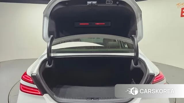 Genesis The New G70 id 3736123 из Кореи 11