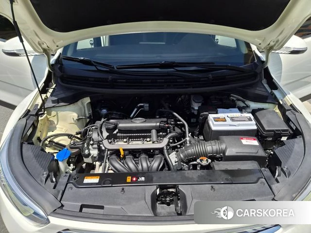 Kia Stonic id 4573556 из Кореи 11