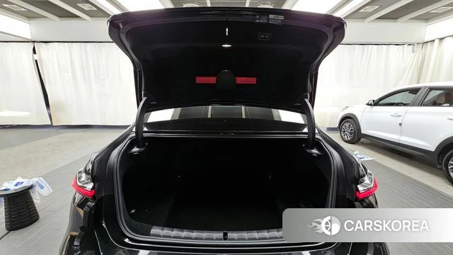 BMW 7 Series (G70) id 3896910 из Кореи 11