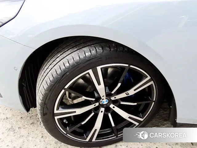 BMW 5 Series (G60) id 3507240 из Кореи 11