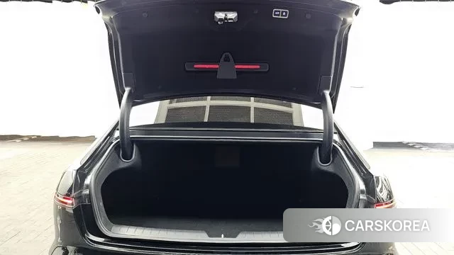 Hyundai Grandeur (GN7) id 3625068 из Кореи 11