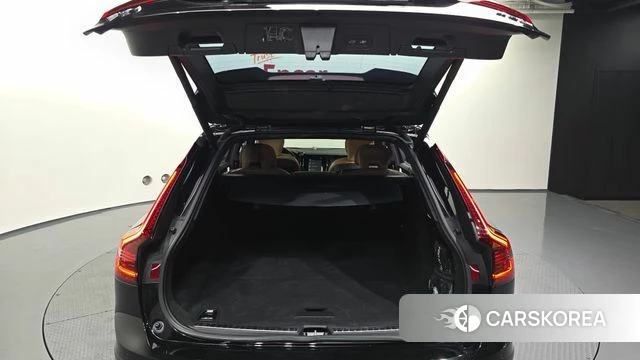 Volvo V90 Cross-Country id 4310145 из Кореи 11