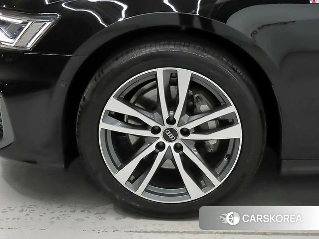 Audi A6 (C8) id 3941436 из Кореи 11